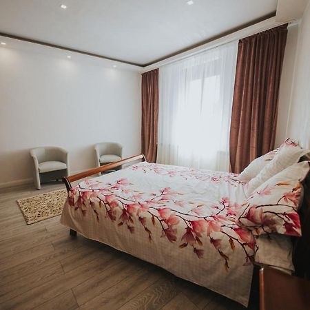 Hotel Endlich Zuhause Sibiu Esterno foto