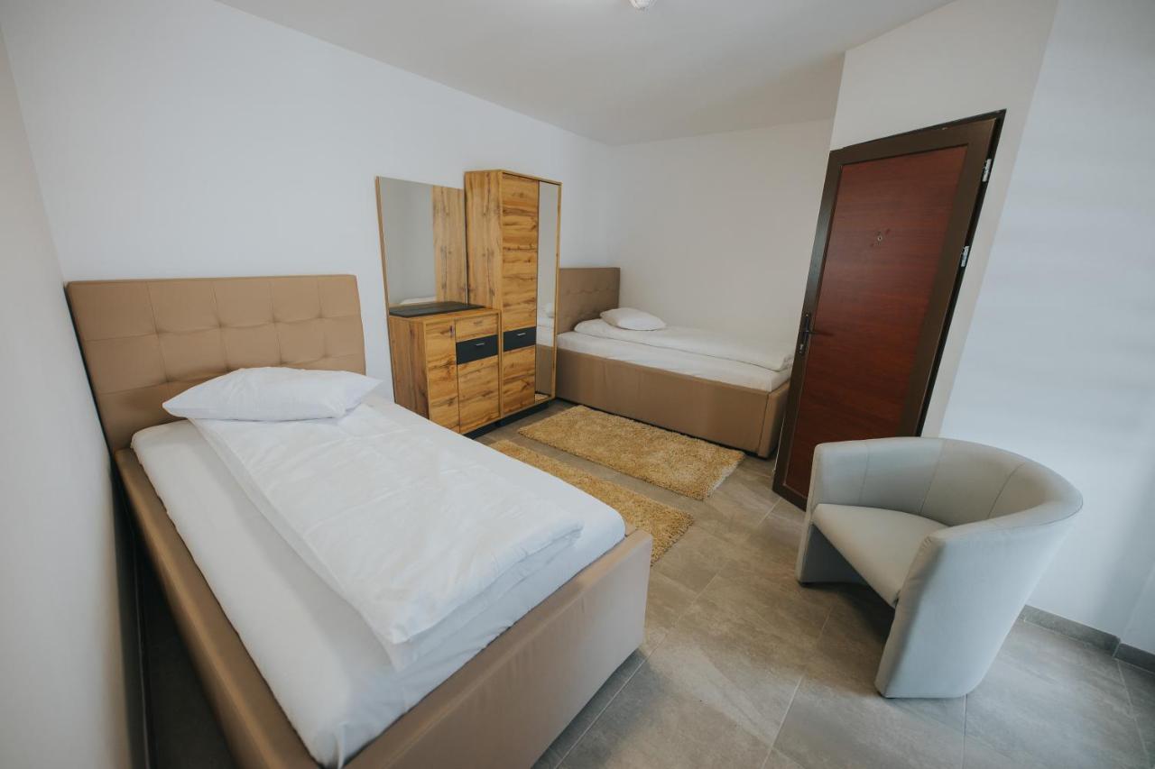 Hotel Endlich Zuhause Sibiu Esterno foto