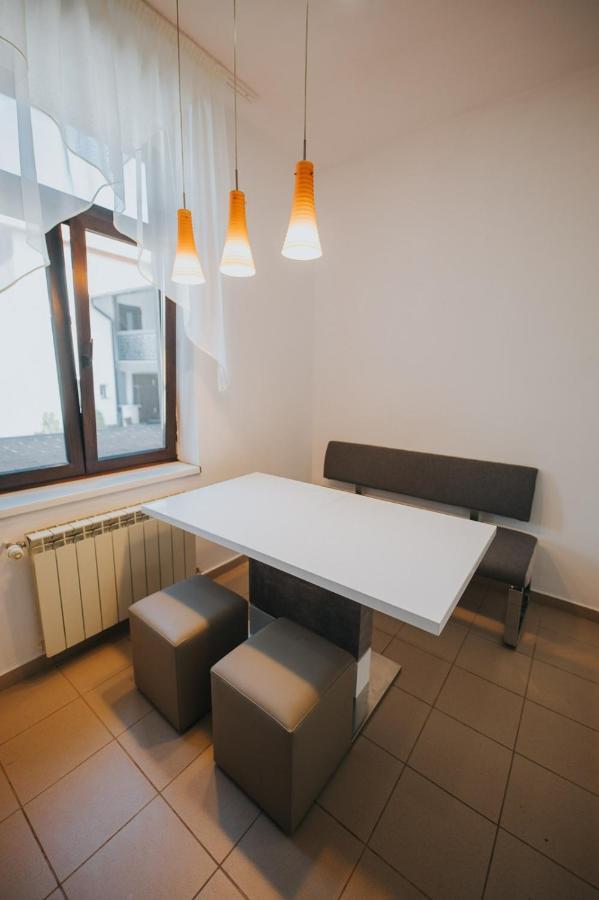 Hotel Endlich Zuhause Sibiu Esterno foto
