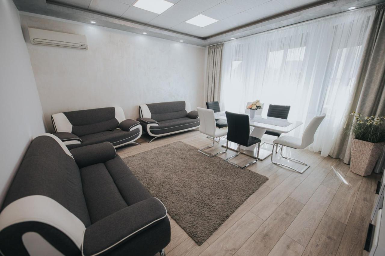 Hotel Endlich Zuhause Sibiu Esterno foto